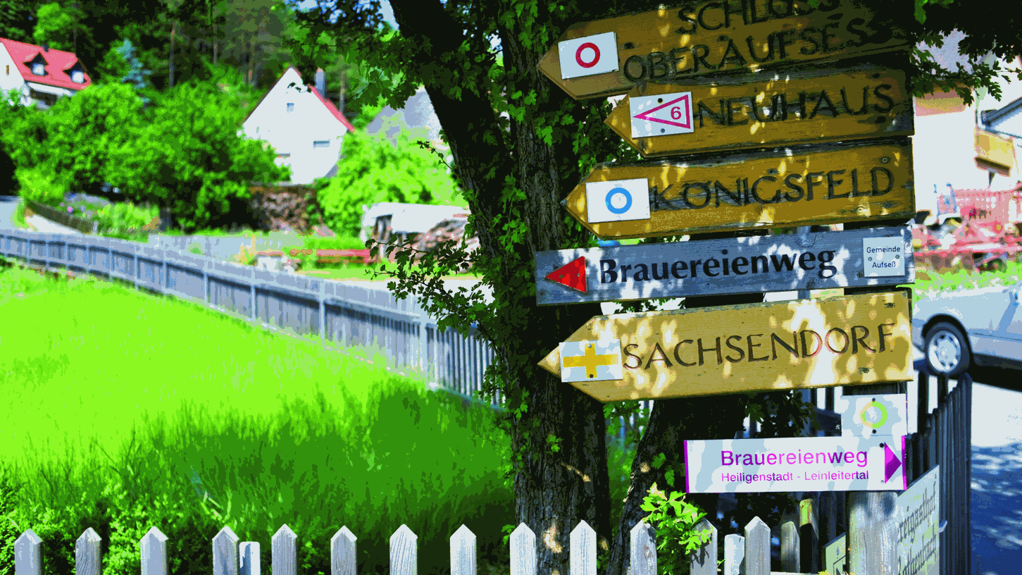 Die Bierwanderwege in der Fränkischen Schweiz gefallen nicht jedem. Die Bierwanderwege in der Fränkischen Schweiz gefallen nicht jedem.