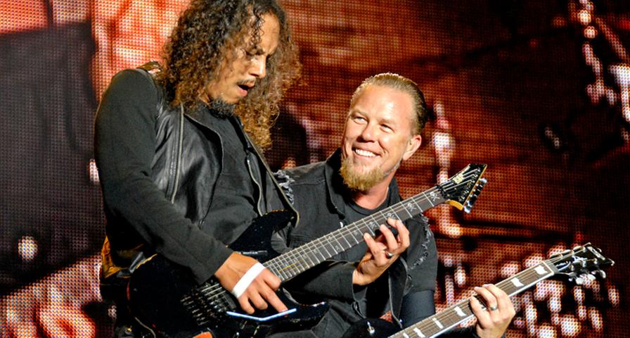 Rock im Park 2012 hat bereits jetzt viele Spitzen-Bands verpflichtet. Zu den Top-Headlinern gehören am Freitag, 1. Juni, zweifellos Metallica , die in den letzten Jahren öfters auf der RIP-Bühne gestanden sind - dieses Bild stammt vom Auftritt 2008. Ein Porträt der Band gibt's hier .