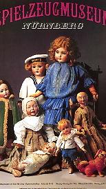 Die Puppen auf dem Jahresplakat 1992 stammen aus der damals im Spielzeugmuseum laufenden Sonderausstellung "Europäische Puppen".