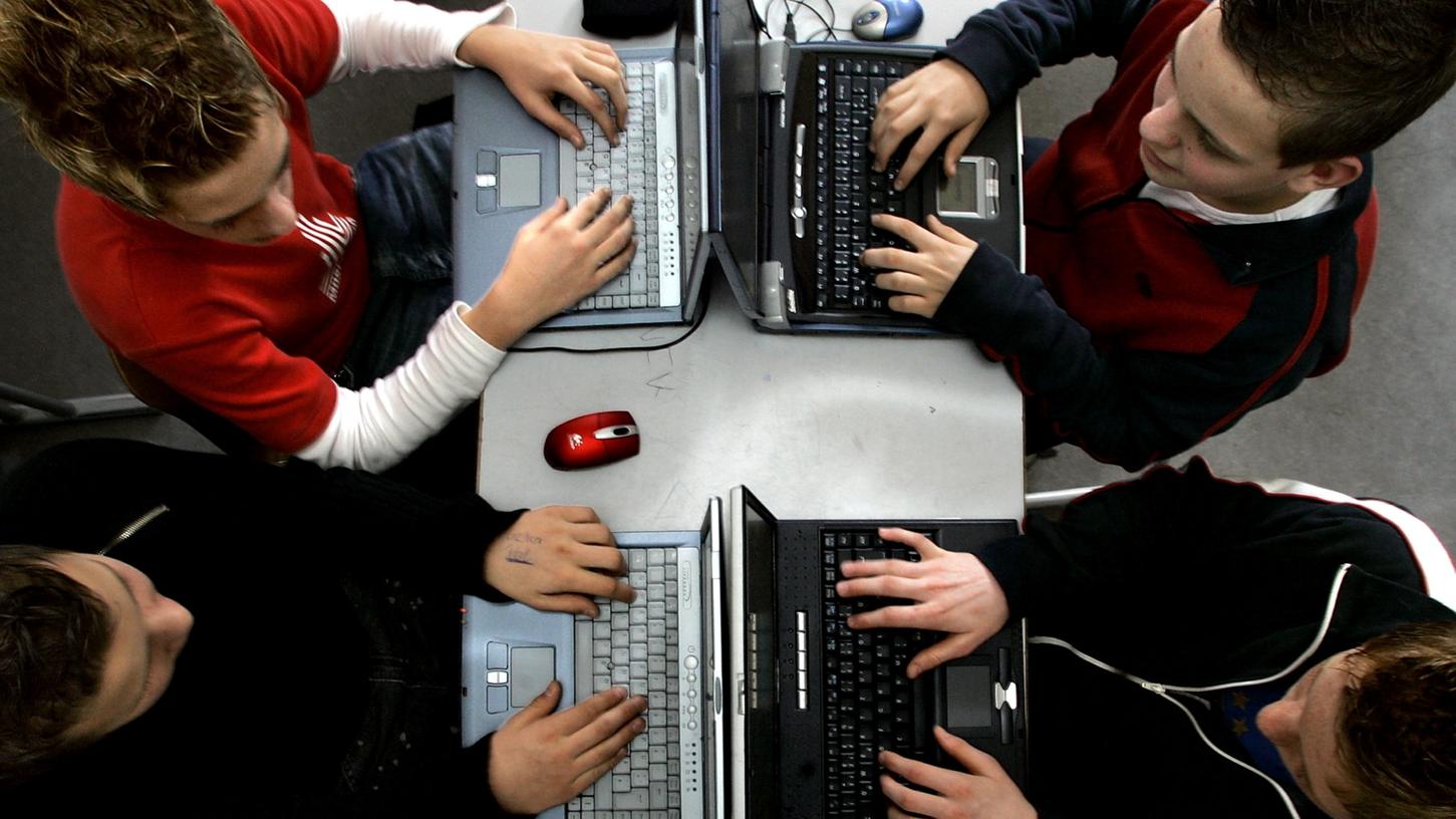 Kinder auf dem Weg in die digitale Demenz? Kinder auf dem Weg in die digitale Demenz?