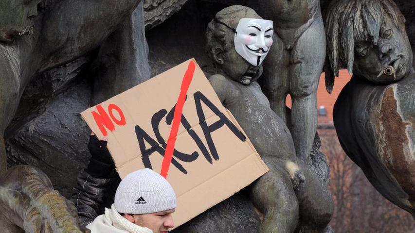 In ganz Deutschland sollten Demonstrationen in 60 Städten stattfinden. Weltweit rechnete der internationale Koordinator der Kampagne "Stopp ACTA", Sebastian Radtke, mit 150.000 bis 200.000 Protest-Teilnehmern.