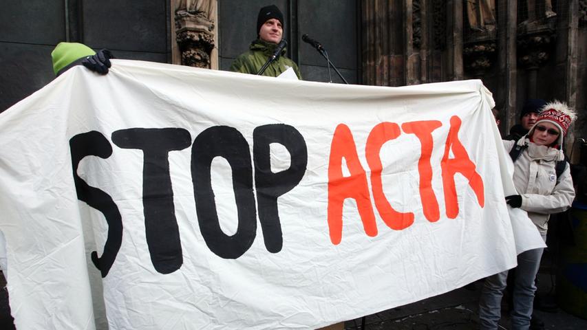 "Stop ACTA"-Demonstration in Nürnberg