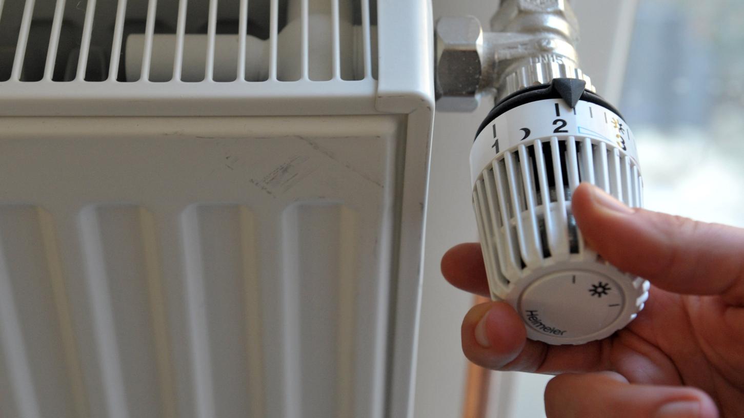 Bares Geld sparen: Mit diesen Tipps heizen Sie richtig Bares Geld sparen: Mit diesen Tipps heizen Sie richtig