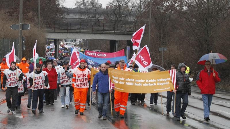 Angestellte des öffentlichen Dienstes streiken in Nürnberg und Fürth