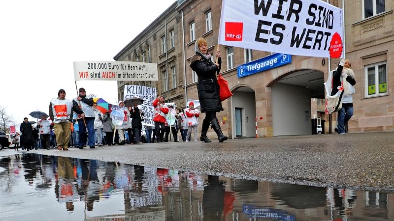 Fürth: Wütender Protest der städtischen Mitarbeiter