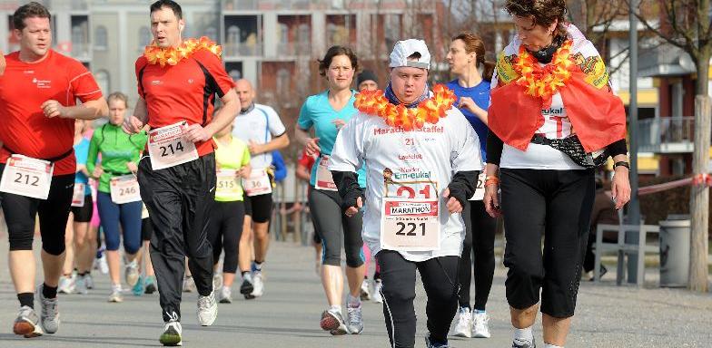 Menschen mit und ohne Behinderungen sind beim 2. Down-Syndrom-Marathon in Fürth an den Start gegangen.
 
 Weitere Informationen gibt es im Artikel.