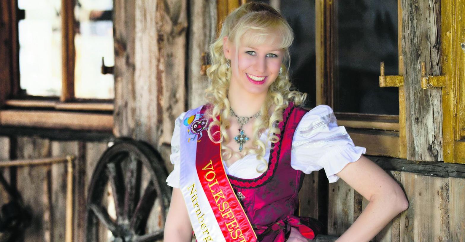 Neue Volksfestkönigin ist aus Oberbayern