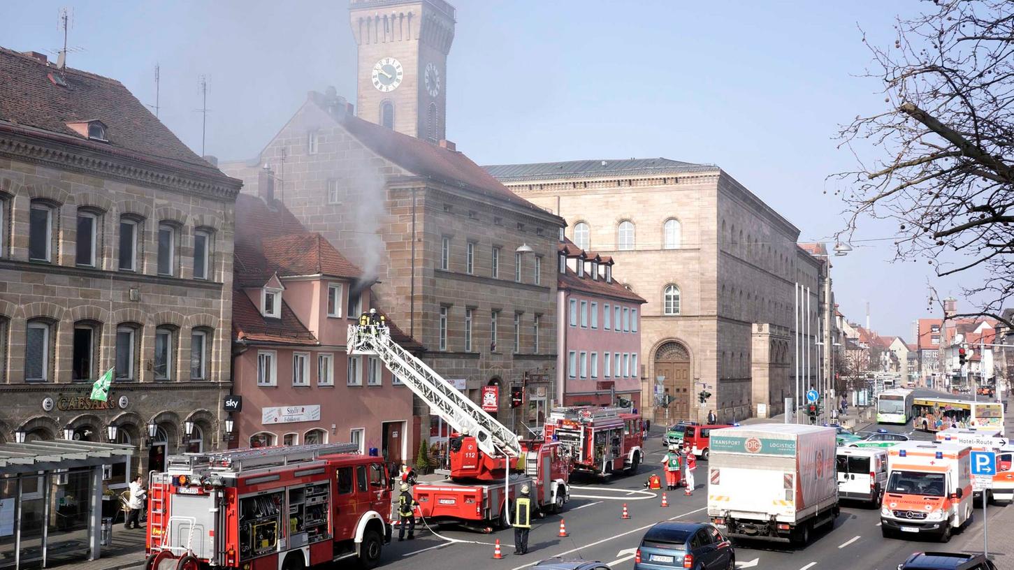 Brand verwüstet Innenstadtwohnung