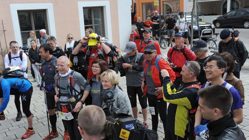 Beim Ultratrail Jurasteig in Dietfurt kämpfen die 38 Läufer vor allem gegen sich selbst. Am Freitag machten sie sich auf die 230-Kilometer-lange Strecke...