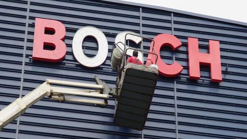 Bosch in der Krise: "Sicher ist, dass das Beschäftigungsniveau bei den konventionellen Antrieben deutlich sinken wird", erklärt eine Unternehmenssprecherin.