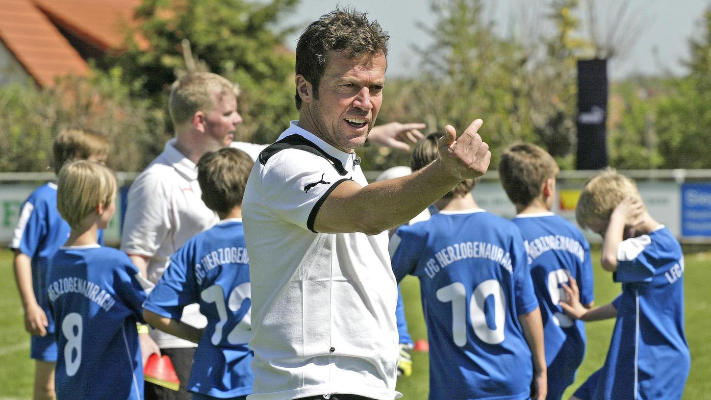 Als "Jugendtrainer" war Lothar Matthäus zuletzt auch einmal beim FC Herzogenaurach am Start - das allerdings natürlich nur aus Heimatverbundenheit.