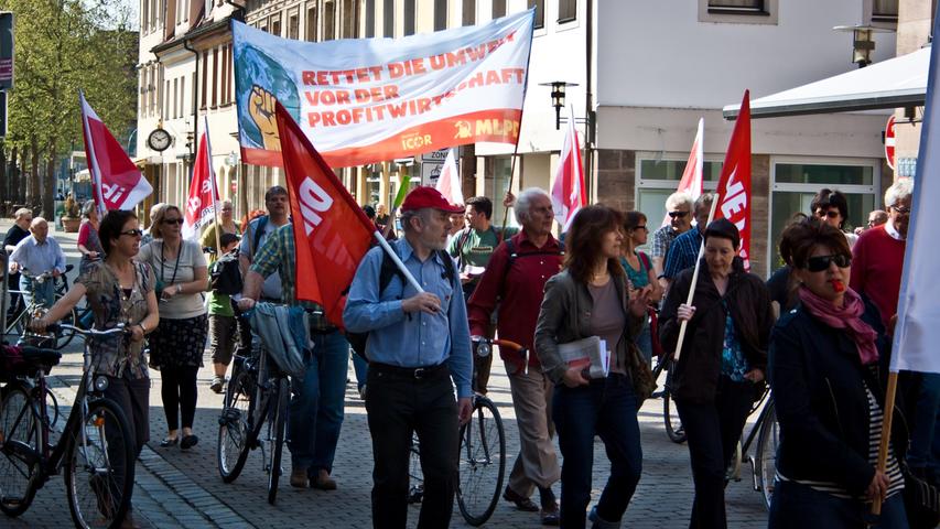 Maidemonstration des DGB zog durch Erlangen