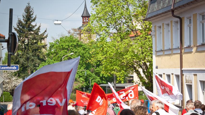 Maidemonstration des DGB zog durch Erlangen