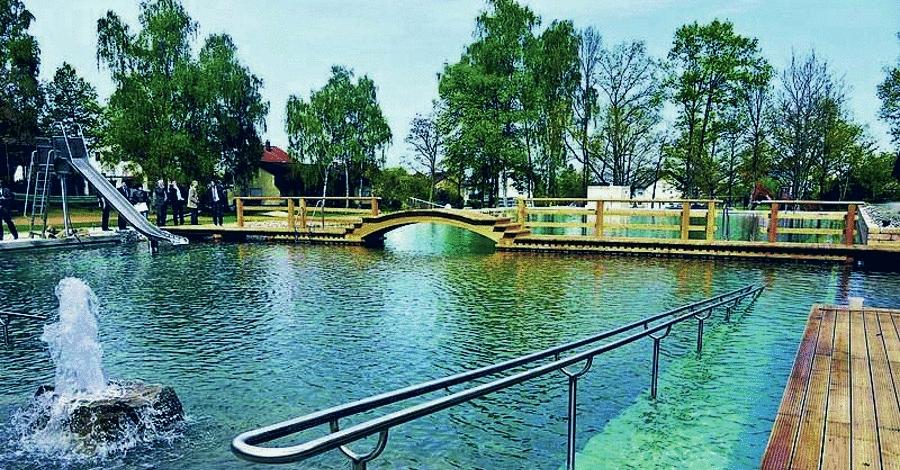 Weißenbrunn: Badevergnügen in chlorfreiem Wasser