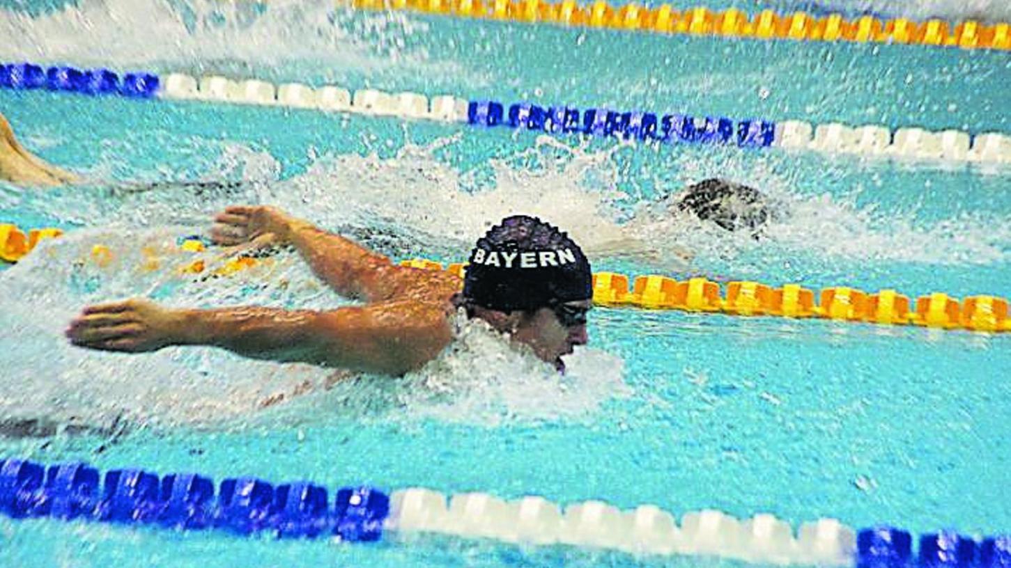 Erlanger Schwimmer machten ihren Trainer glücklich Erlanger Schwimmer machten ihren Trainer glücklich