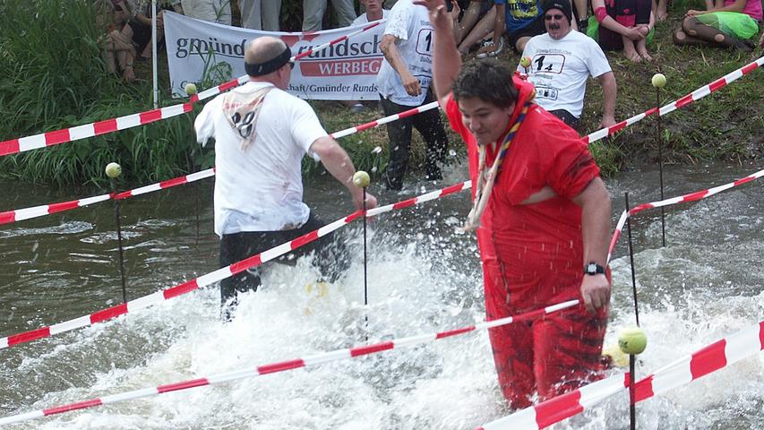 Feucht-fröhliches Vergnügen: Das Wasserradfest in Georgensgmünd | Nordbayern