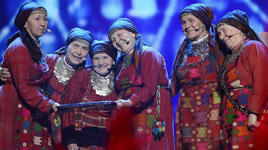 Als absolute Publikums- und Medienlieblinge gelten allerdings die Pop-Omas aus Russland. Buranowski Babuschki und "Party for Everybody" belegen wieder einmal, was den Song Contest ausmacht: Ein gutes Stück Skurrilität.