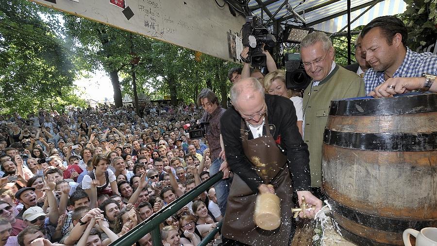 Oberbürgermeister Balleis eröffnete die 257. Bergkirchweih