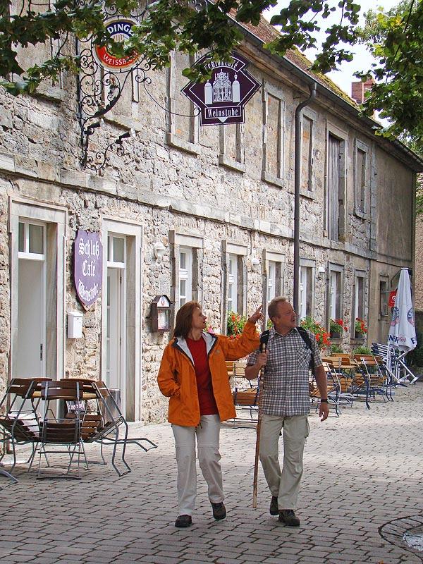 Beliebter Rastort: Die Weinstube des Schloss Cafés in Schillingsfürst. Beliebter Rastort: Die Weinstube des Schloss Cafés in Schillingsfürst.