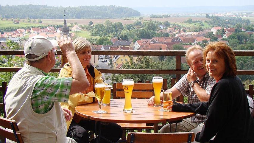 Herrliche Aussicht im Schloss Café Schillingsfürst.