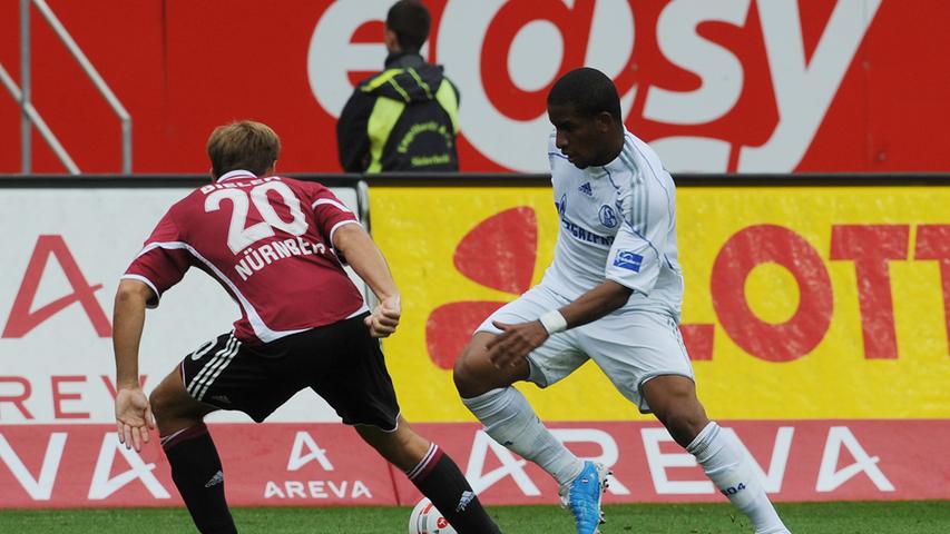 2010/11: Wolfs Kopfball sichert Sieg gegen Schalke