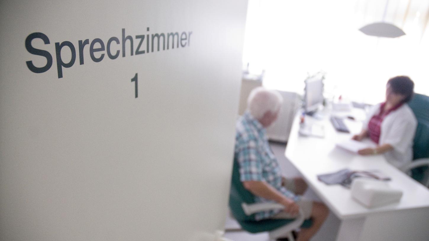 Prostatakrebs ist bei Männern die häufigste Krebserkrankung: In Bayern sind im Jahr 2015 knapp 2000 Männer daran verstorben