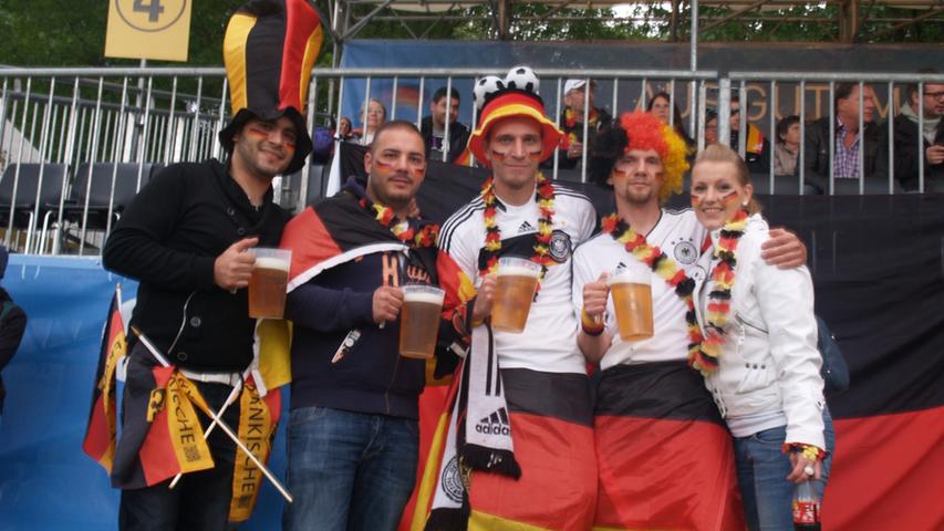 Tag sechs der EM: Deutsche Fans jubeln, Portugiesen zittern
