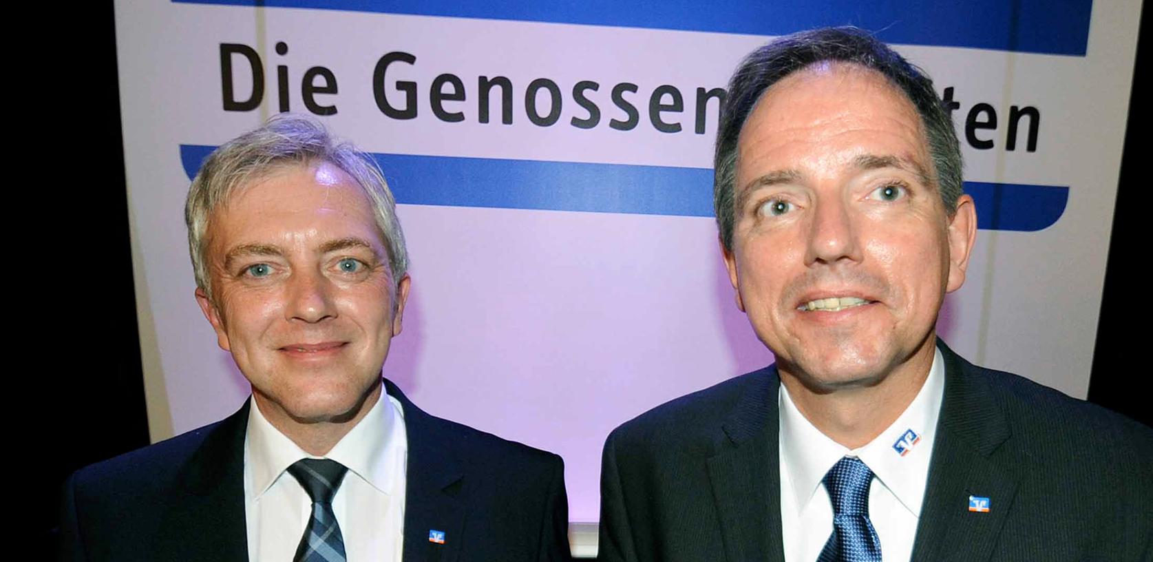 Archivbild: Raiffeisenbank-Vorstandsvorsitzender Dr. Carsten Krauß (rechts) und Vorstandsmitglied Fritz Meier.