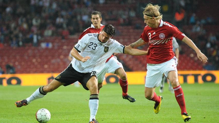 Die deutsche Mannschaft hat eine positive Bilanz gegen Dänemark. Die letzten drei Spiele allerdings liefen nicht so gut: Zwei Niederlagen und ein Unentschieden vom letzten Aufeinandertreffen im August 2010 stehen in der jüngeren Vergangenheit gegen Dänemark zu Buche.