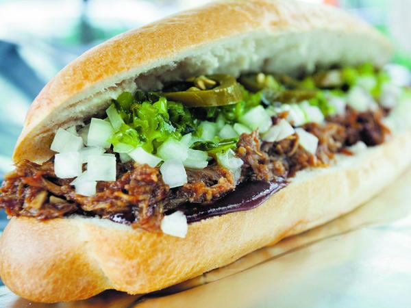 Üppiges Mittagessen kommt vom US-Truck