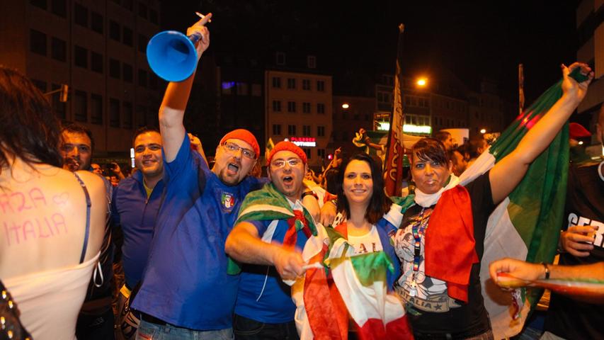 Kein Wunder also, dass die Euphorie bei den italienischen Fans riesig ist. 2006 stand schließlich am Ende der WM-Titel.