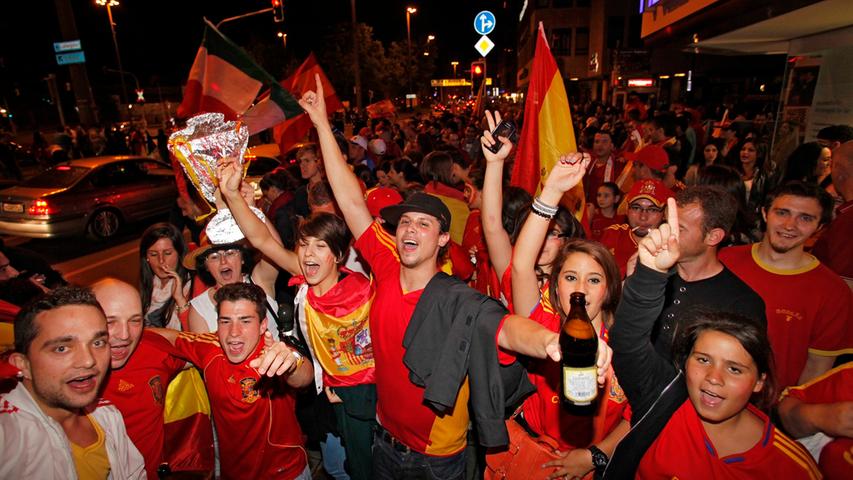 Fiesta am Plärrer: Spanien-Fans bejubeln den EM-Titel