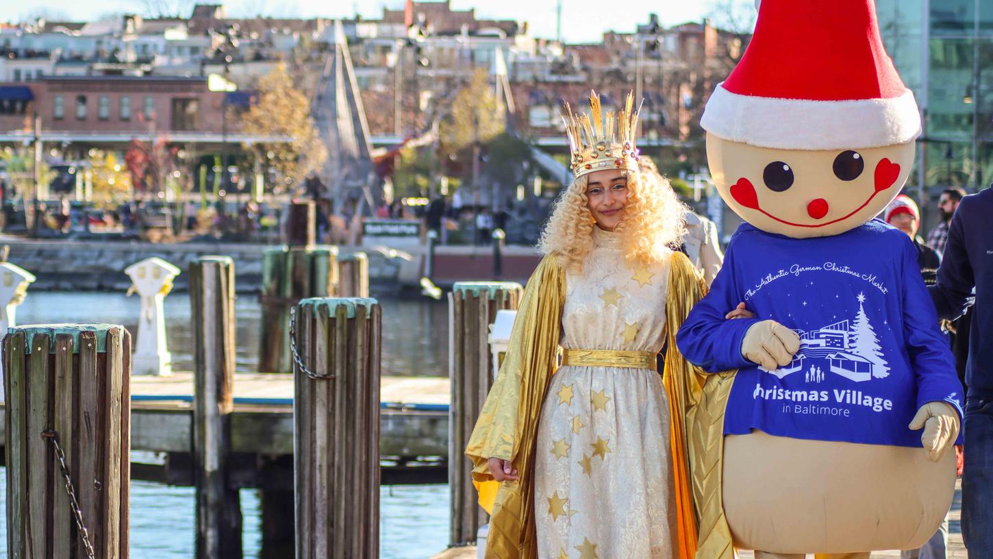 The Nuremberg Christkind with  The Nuremberg Christkind with