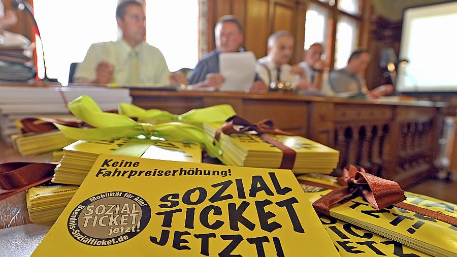 Fürther Rathauschef bekam 1200 Gelbe Karten