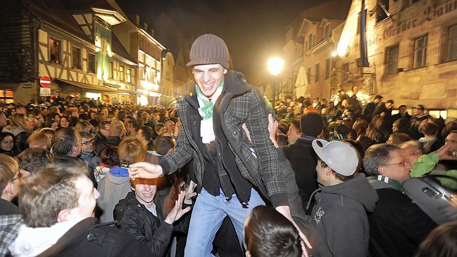 Ausschank für die Fußballfans Ausschank für die Fußballfans
