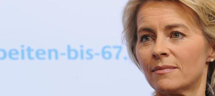 Bundesarbeitsministerin Ursula von der Leyen hat ein Gesetzespaket gegen Altersarmut geschnürt. Bundesarbeitsministerin Ursula von der Leyen hat ein Gesetzespaket gegen Altersarmut geschnürt.