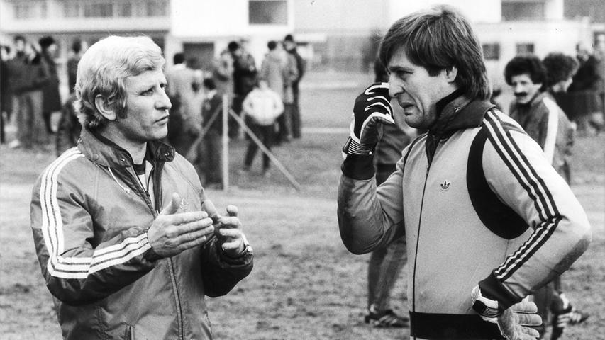 Interimslösung im Fünf-Trainer-Jahr: Fritz Popp – zuvor Trainer der Club-Amateure – folgte auf Heese. Protest gab‘s von Norbert Eder, der aus Ärger über den 20. Nürnberger Trainerwechsel seit Bundesliga-Gründung die Kapitänsbinde ablegte. Und vom DFB, der beanstandete, dass der Meisterspieler von 1968 keine Fußballlehrer-Lizenz vorwies.