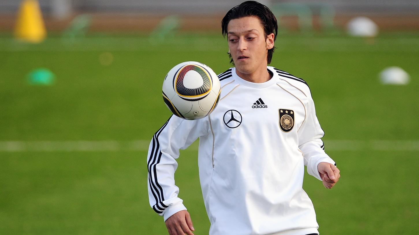 Mesut Özil trug fast 100 Mal das Trikot der deutschen A-Nationalmannschaft, nun will er es nie wieder anziehen.