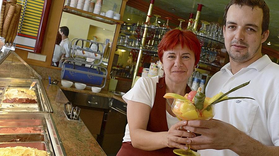 Eisdiele In Der Nähe Von Meinem Standort Jetzt Geöffnet Bunga Bunga in der Eisdiele