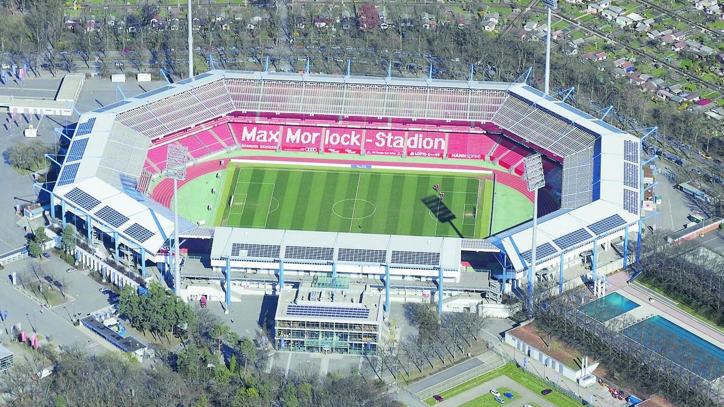 Der Wunsch vieler Fans: das Max-Morlock-Stadion, wird wohl nicht in Erfüllung gehen. Am Donnerstag wird der neue Namensgeber bekanntgegeben. Vieles deutet darauf hin, dass es Grundig sein wird. Der Wunsch vieler Fans: das Max-Morlock-Stadion, wird wohl nicht in Erfüllung gehen. Am Donnerstag wird der neue Namensgeber bekanntgegeben. Vieles deutet darauf hin, dass es Grundig sein wird.