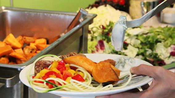 Es War Brechend Voll 240 Gaste Dinieren In China Restaurant Ansbach Nordbayern De