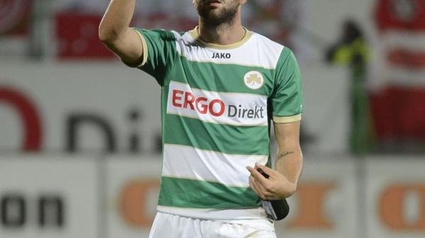 Den in Wermelskirchen im Rheinisch-Bergischen Kreis geborenen Tayfun Pektürk zog es im Sommer 2010 von Eintracht Trier in die Kleeblatt-Stadt. In der Aufstiegssaison kam er in 27 Spielen zum Einsatz. In der darauffolgenden Bundesligasaison verließ er Ende 2012 die Spielvereinigung und heuerte im Januar 2013 bei Basaksehir FK in Istanbul an. Zuletzt kickte er für Eintracht Hohkeppel in der Landesliga Mittelrhein.