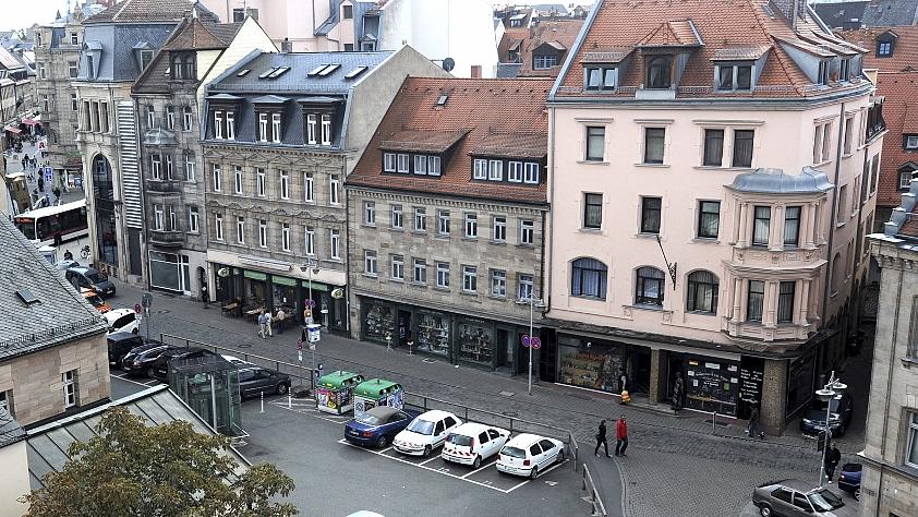 Geld fürs Erhard-Haus Geld fürs Erhard-Haus