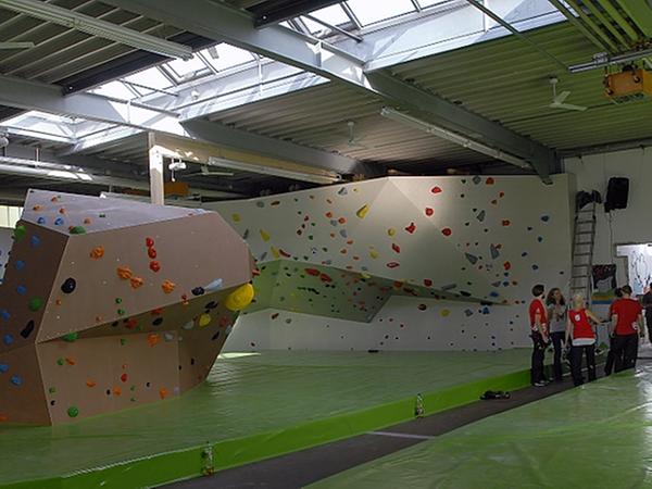 Frankens größte Boulderhalle eröffnet in Dechsendorf