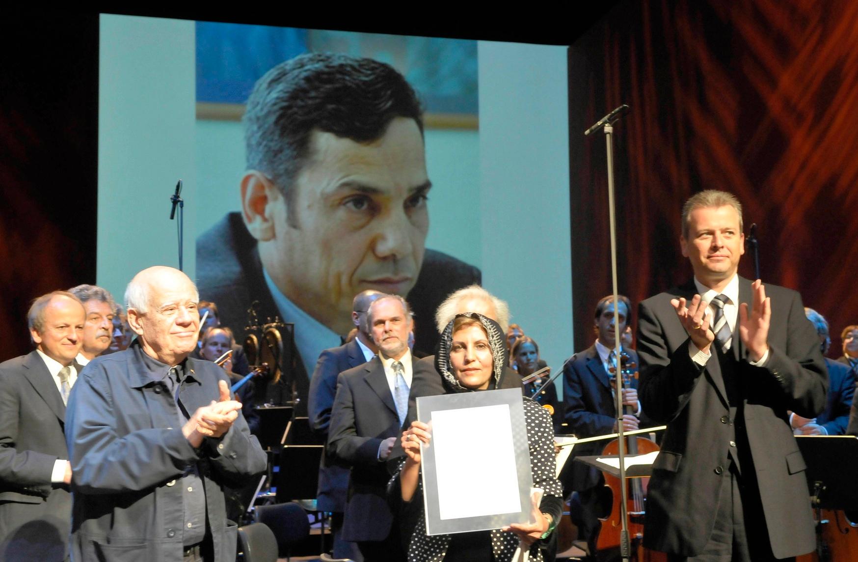 Iran verurteilt Frau von Menschenrechtler Soltani | Nordbayern