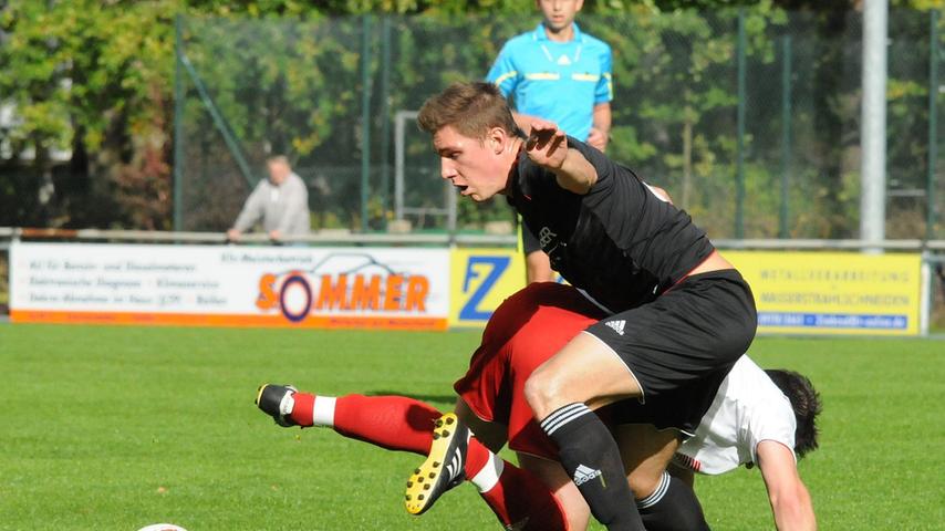 Bezirksliga 2: 1. FC Schwand gegen SC Großschwarzenlohe