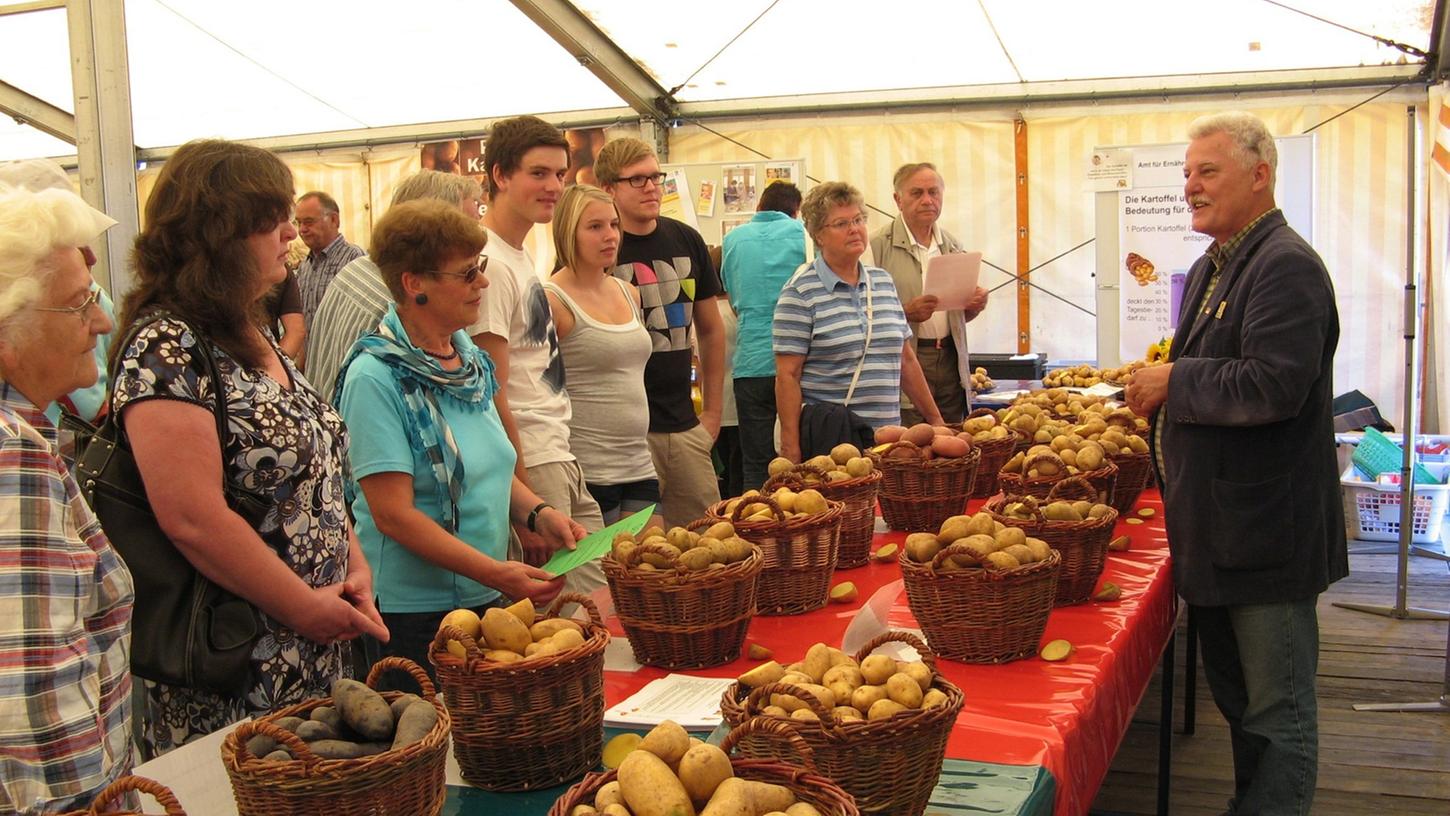 Kartoffelmarkt, Meistertrunk und Kürbisfest in der Region