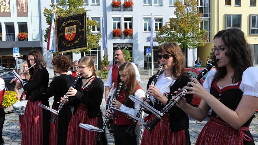 Blasmusik lässt Neumarkt erklingen