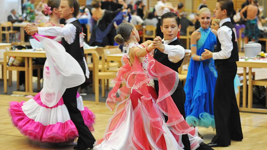 Das Franken Dance Festival lockte diesmal insgesamt 736 Tanzpaare im Alter von sechs bis 70 Jahre in die Kreisstadt - ein neuer Teilnehmerrekord.