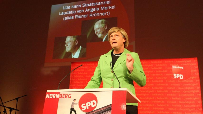 "Ude kann Staatskanzlei" - Auch wenn die bayerischen Wähler das vielleicht noch nicht wissen: Die SPD ist davon schon längst überzeugt. Bei der Wahlkampf-Auftaktparty "Auf AEG" stimmte der Kabarettist Reiner Kröhnert die Genossen auf die kommenden Monate ein.